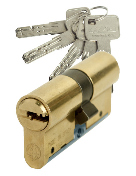 BOMBILLO SEGURIDAD ANTIRROTURA LATON C65 35X35 MM
