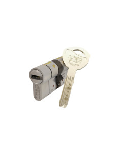 BOMBILLO ANTIROTURA LATON T70 30X40 MM 2