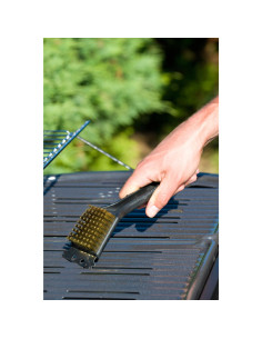 CEPILLO PLASTICO BBQ 2 EN 1