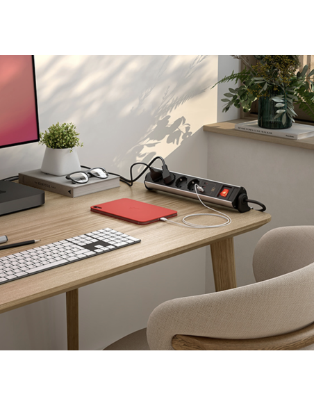 BASE MULT 4T TT + 3USB C/INTERRUP INTEGRADO 250 V